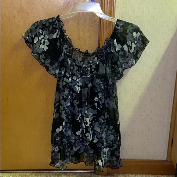 Blouse - Picture 2 of 2